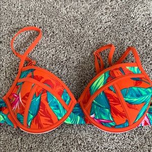 Bathing suit top